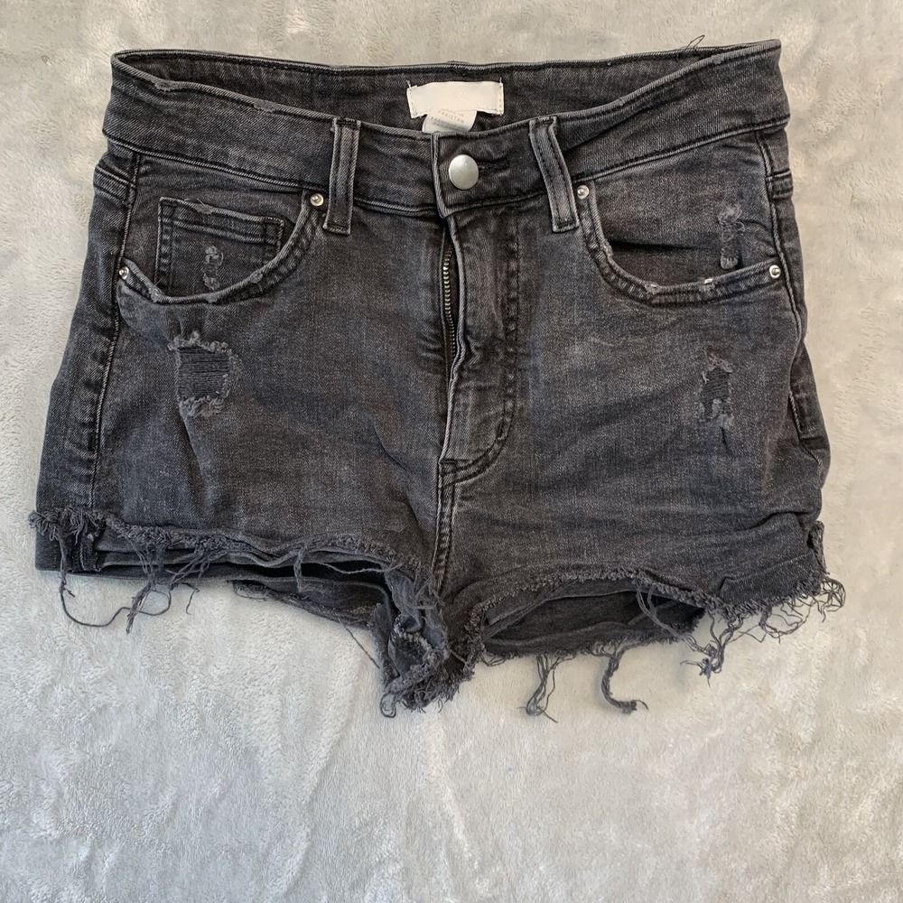 H&M Distressed Denim Shorts Women Size 4 Black Excellent‎ High Waist Frayed Hem